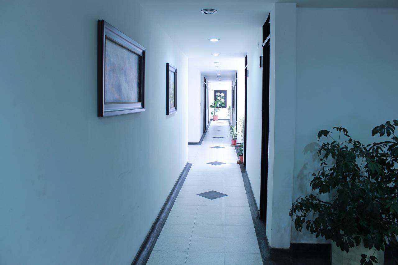 Hotel Royal Suite Manizales Buitenkant foto